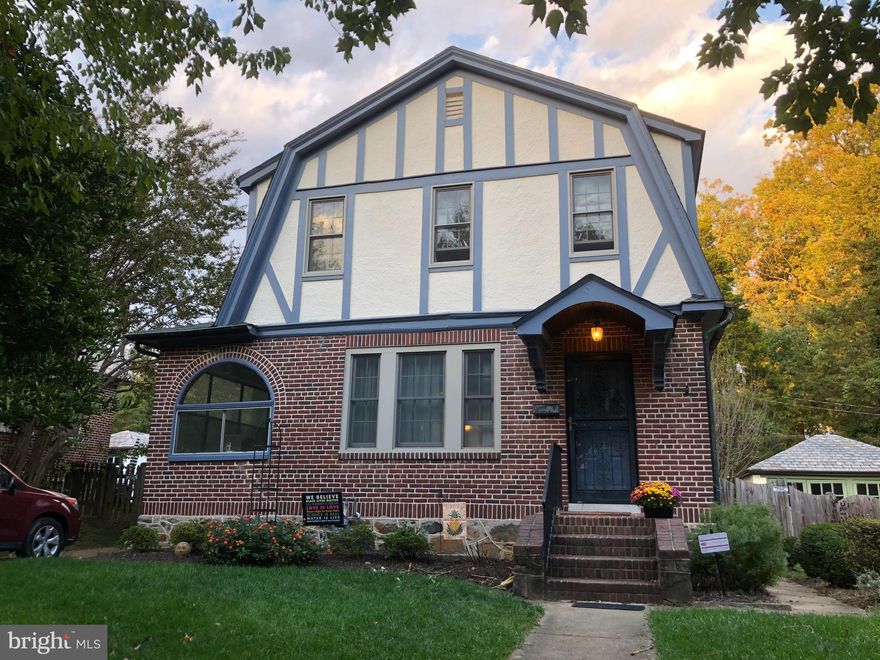 Updated classic Tudor on private street in Westgate. Gleaming hardwood throughout with all the historic charm but modern amenities and updates. Inlaid border trim on main level.  Vertical grain Fir wood on lower level. Newer Andersen windows with full size screens. Three bedrooms and two full baths with gourmet kitchen with granite and SS, sunroom and awesome finished lower level.  Spray Foam insulation on all lower level exterior walls. Full bath on lower level with extra large soaking tub/shower and ceramic floors.  Fully fenced rear yard with stone fireplace,  deck and flagstone patio offers privacy for entertaining.