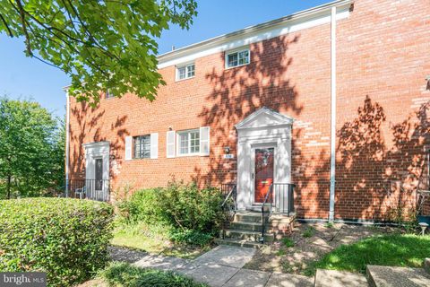 Tiny photo for 1119 Beverley Drive, ALEXANDRIA, VA 22302 (MLS # VAAX2058974)
