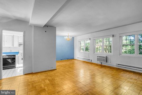 Tiny photo for 1119 Beverley Drive, ALEXANDRIA, VA 22302 (MLS # VAAX2058974)