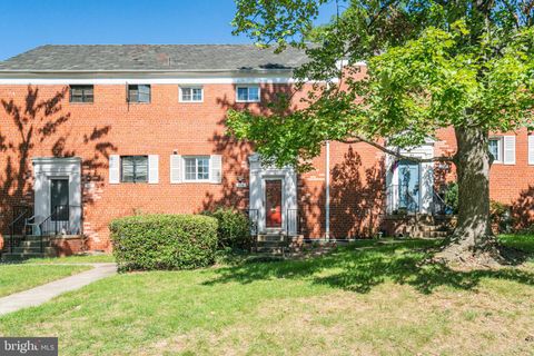 Tiny photo for 1119 Beverley Drive, ALEXANDRIA, VA 22302 (MLS # VAAX2058974)