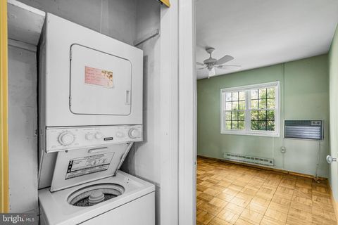 Tiny photo for 1119 Beverley Drive, ALEXANDRIA, VA 22302 (MLS # VAAX2058974)