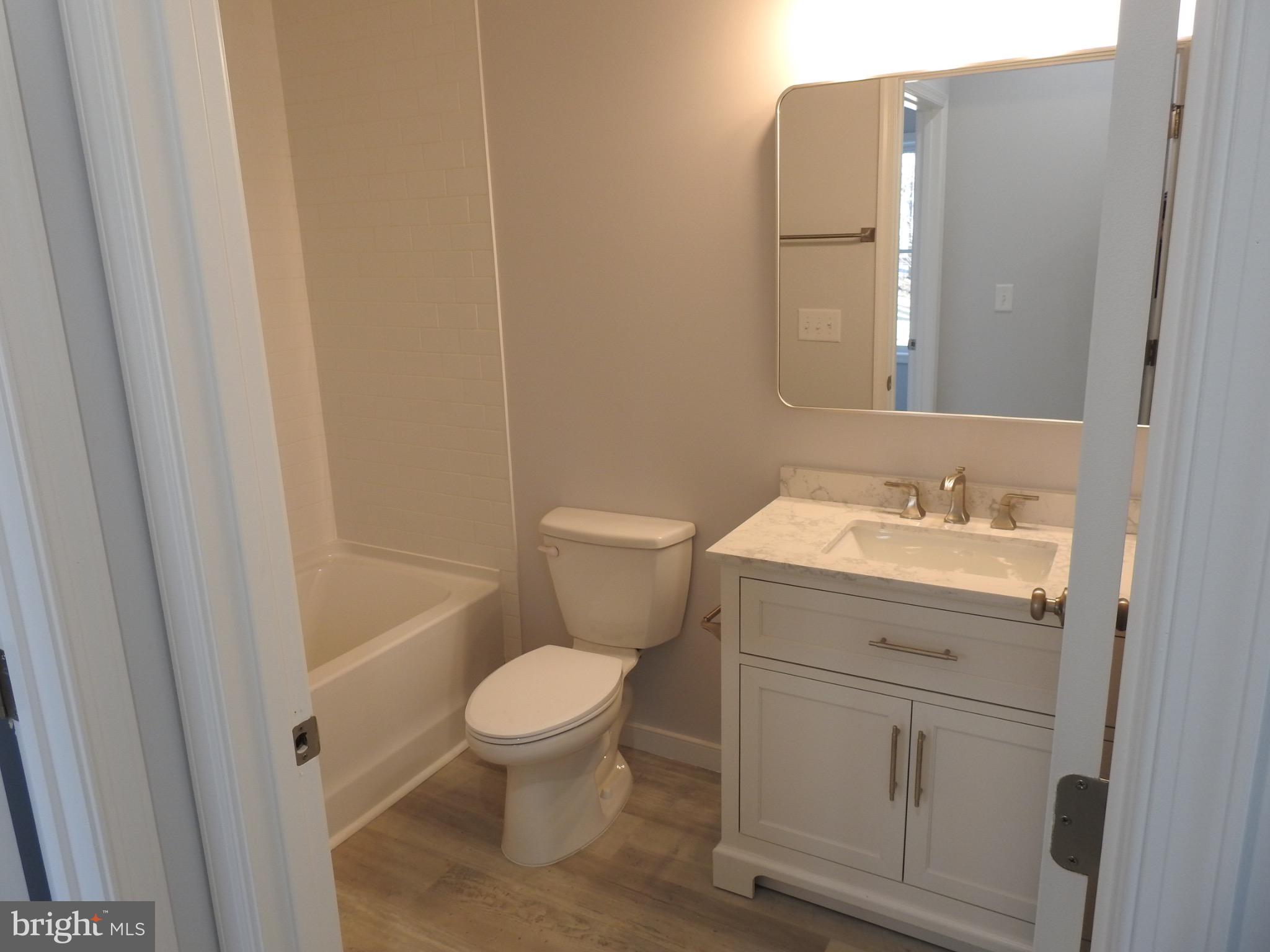 FOREST HILL - Residential