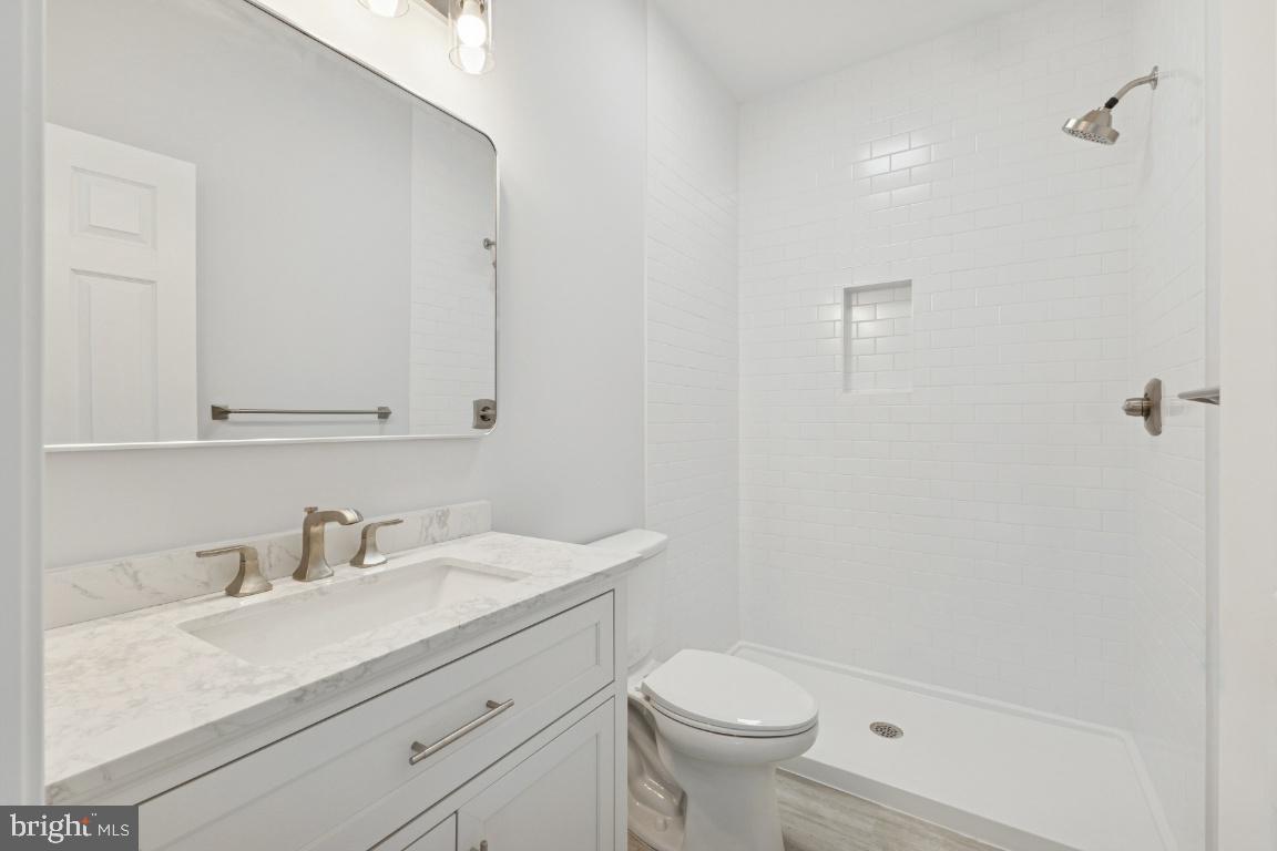 FOREST HILL - Residential