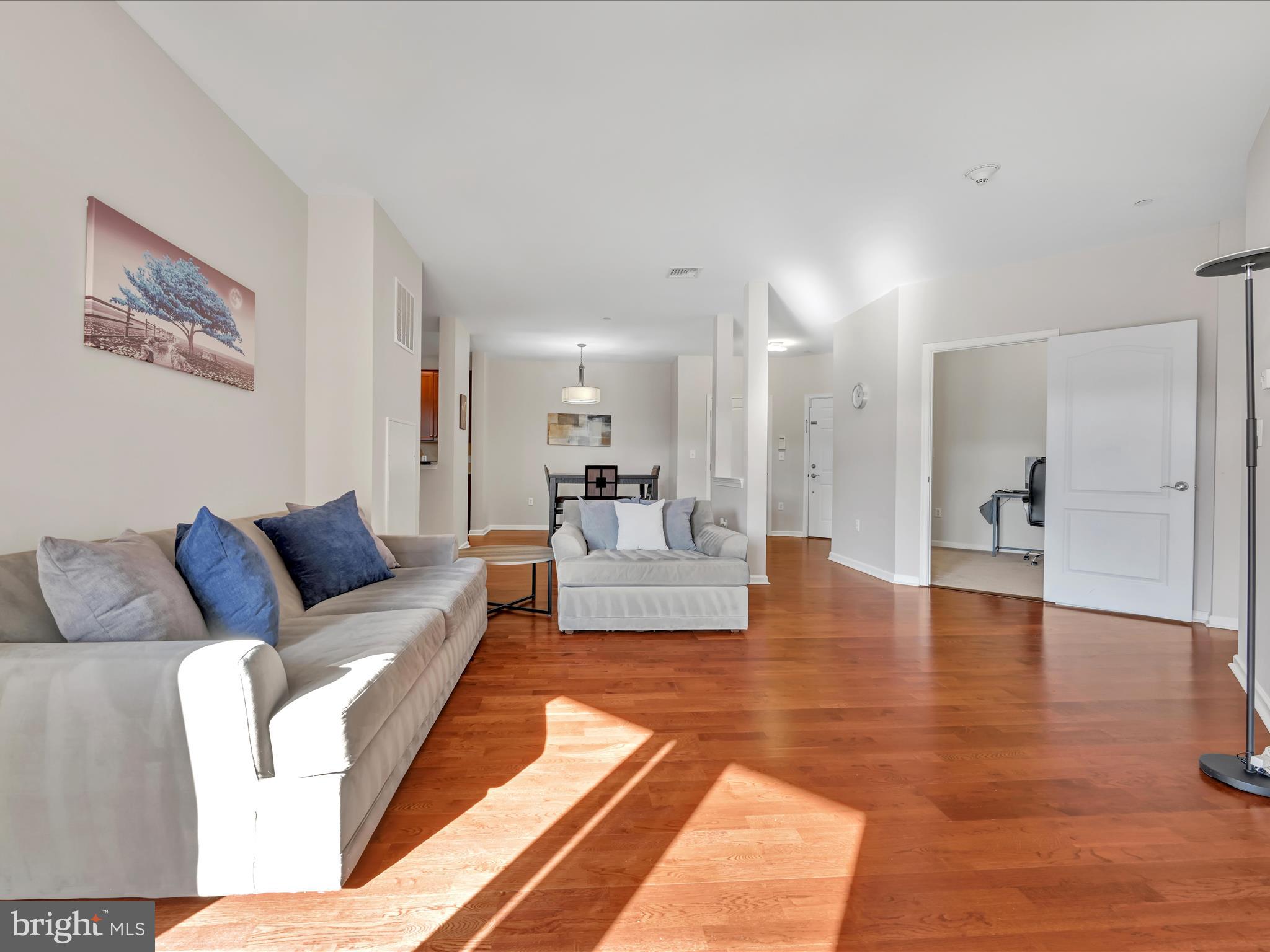 439 CARSON TERRACE