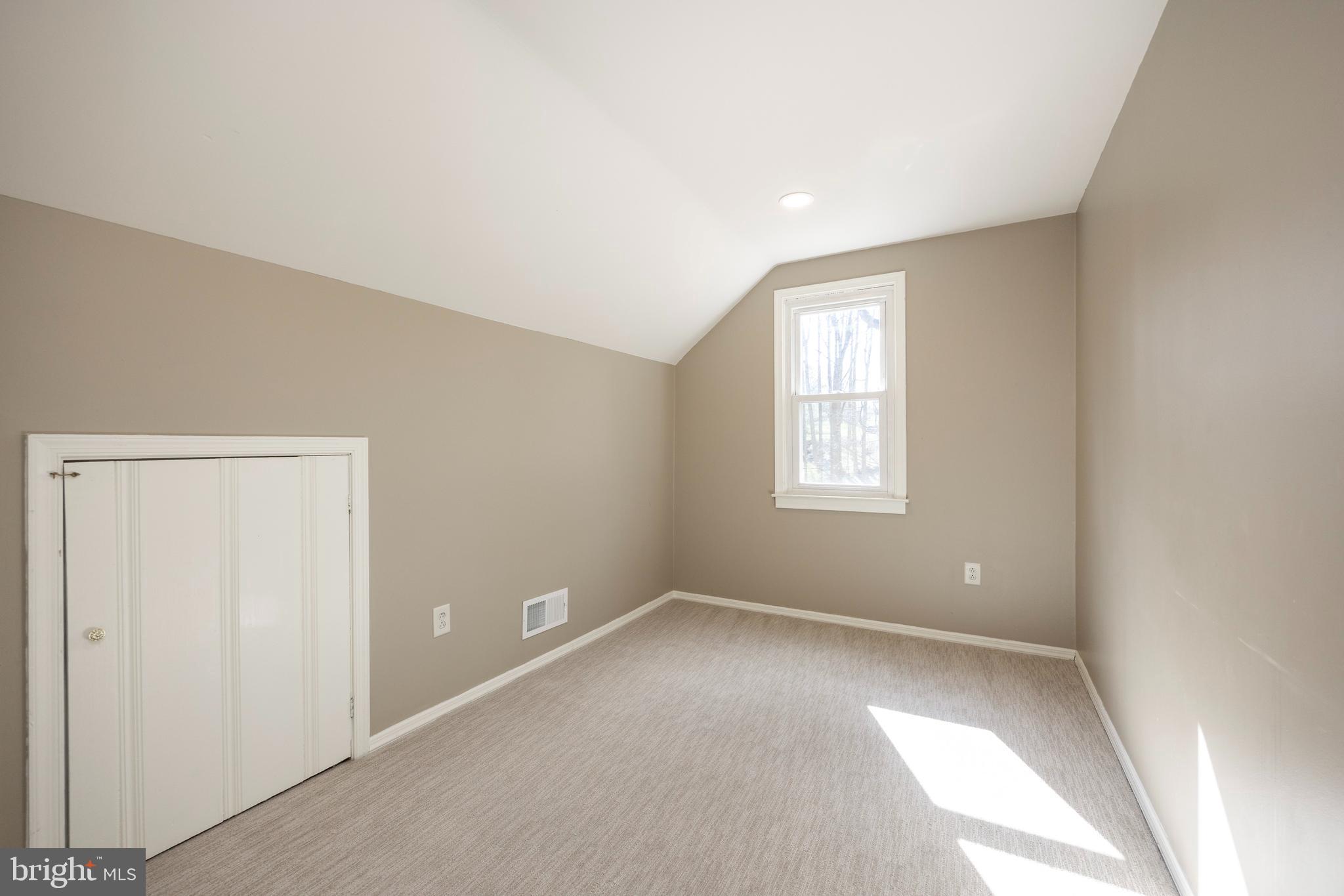 SUNSET GROVE - Residential