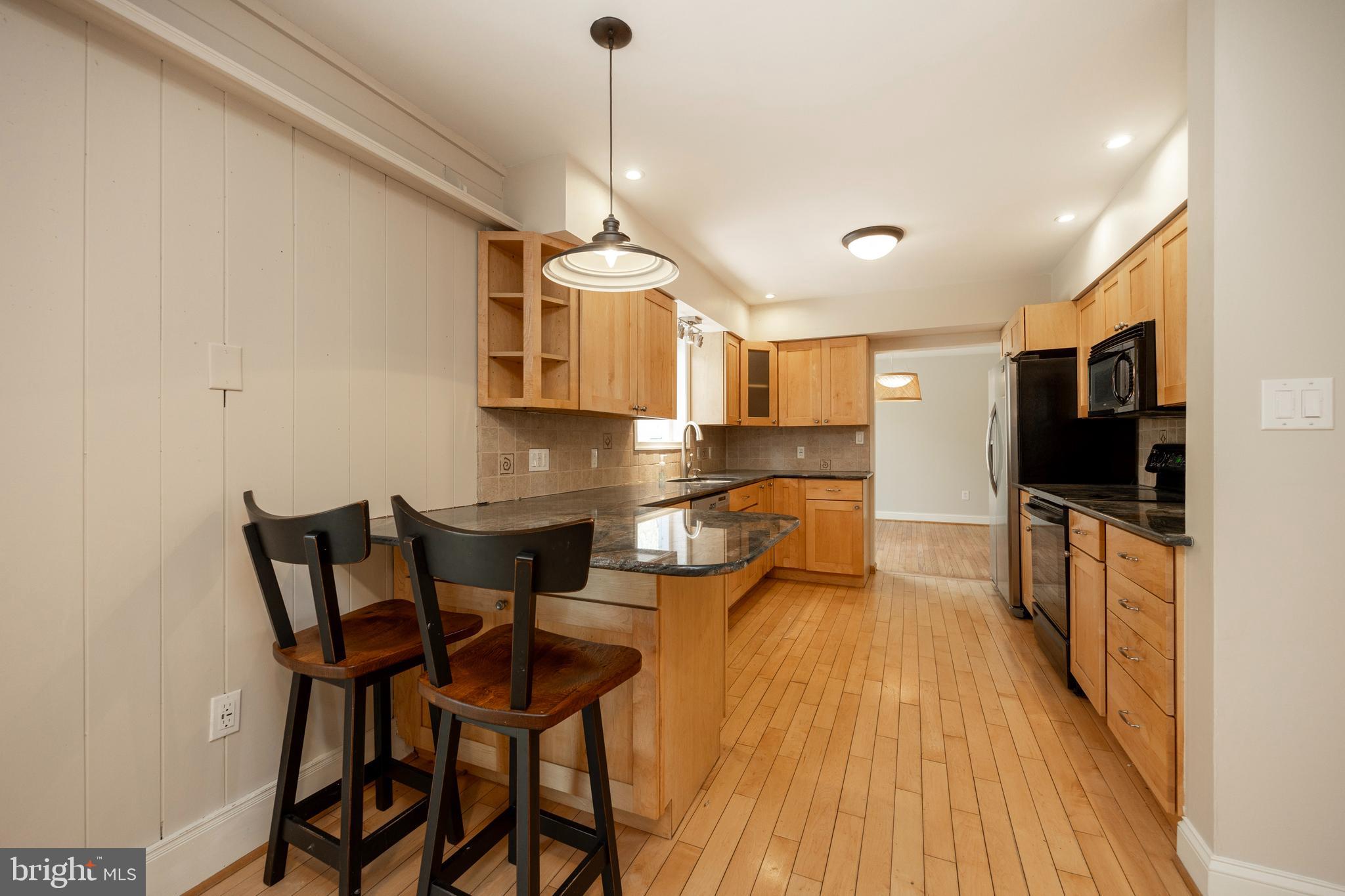 SUNSET GROVE - Residential