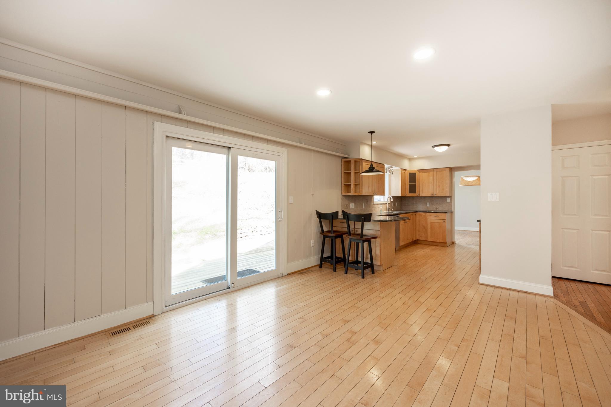 SUNSET GROVE - Residential