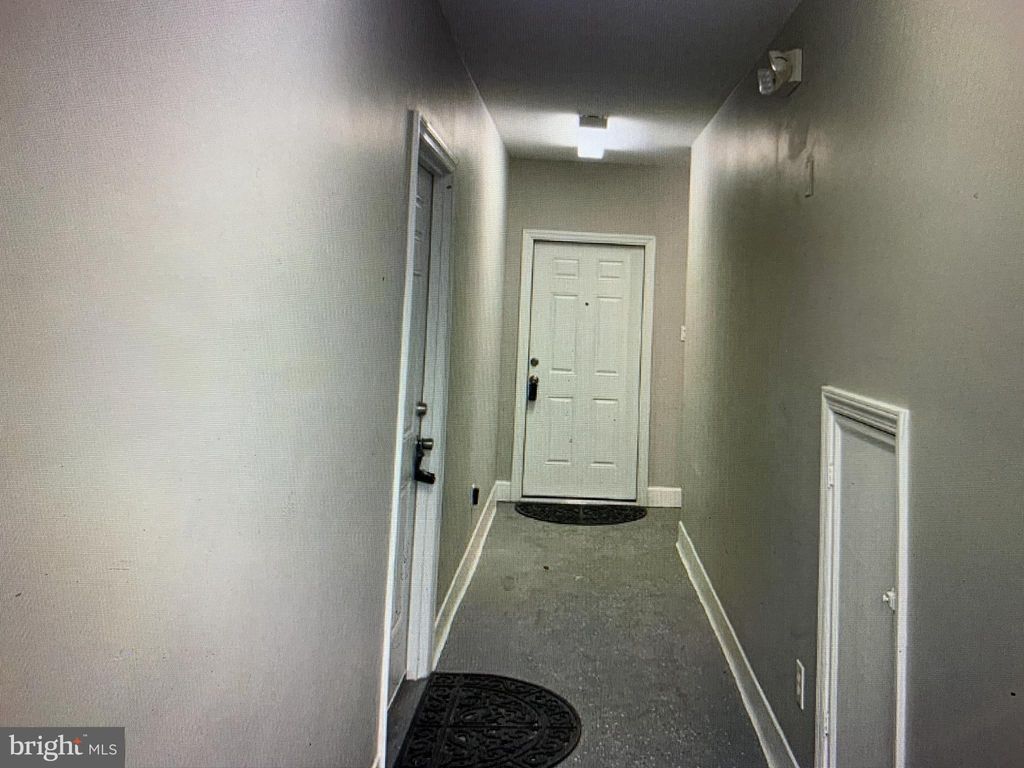 Photo of 406 High Street #2, BURLINGTON, NJ 08016 (MLS # NJBL2098304)