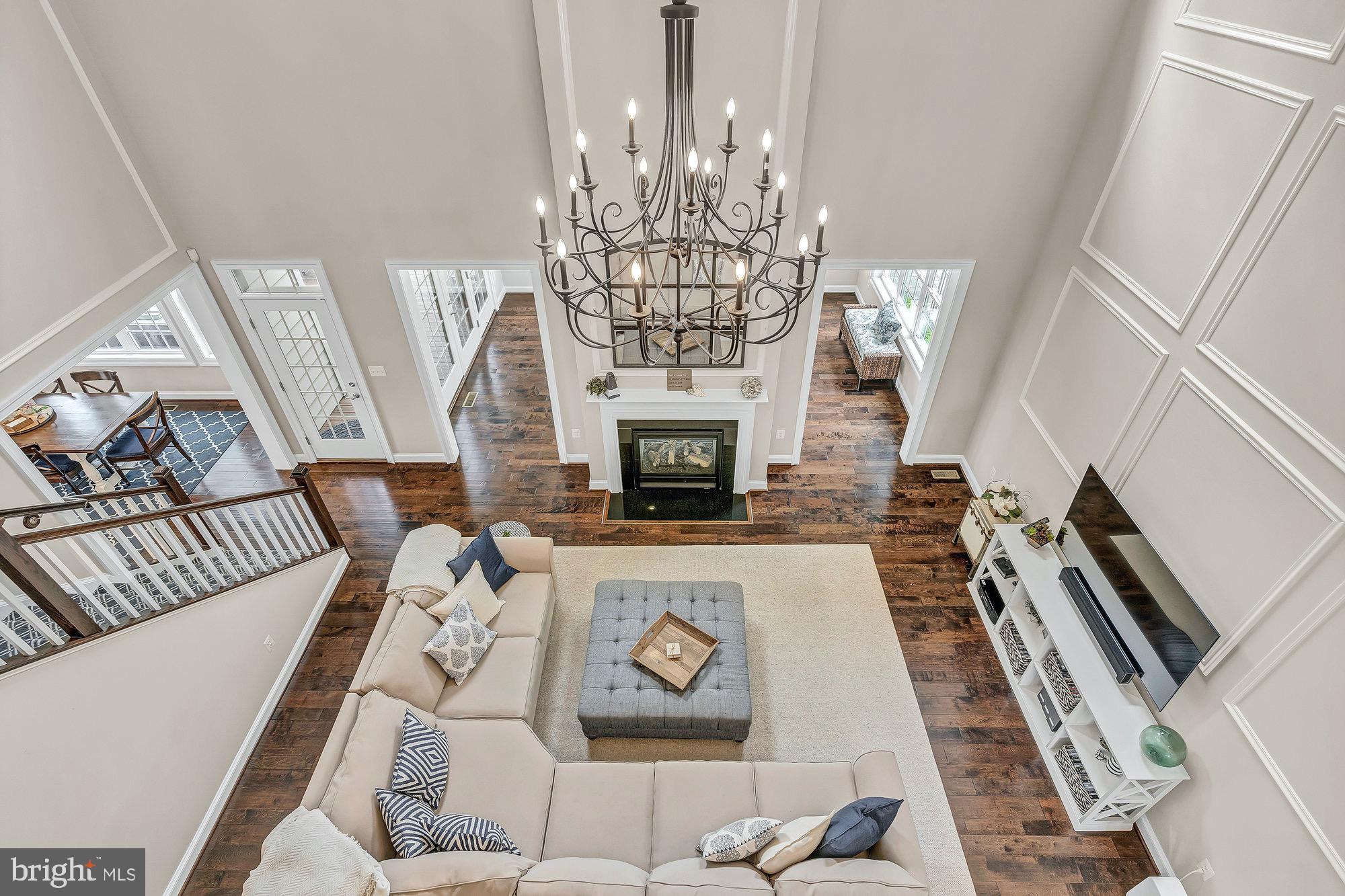 TIMBERLAKE ESTATES - Residential