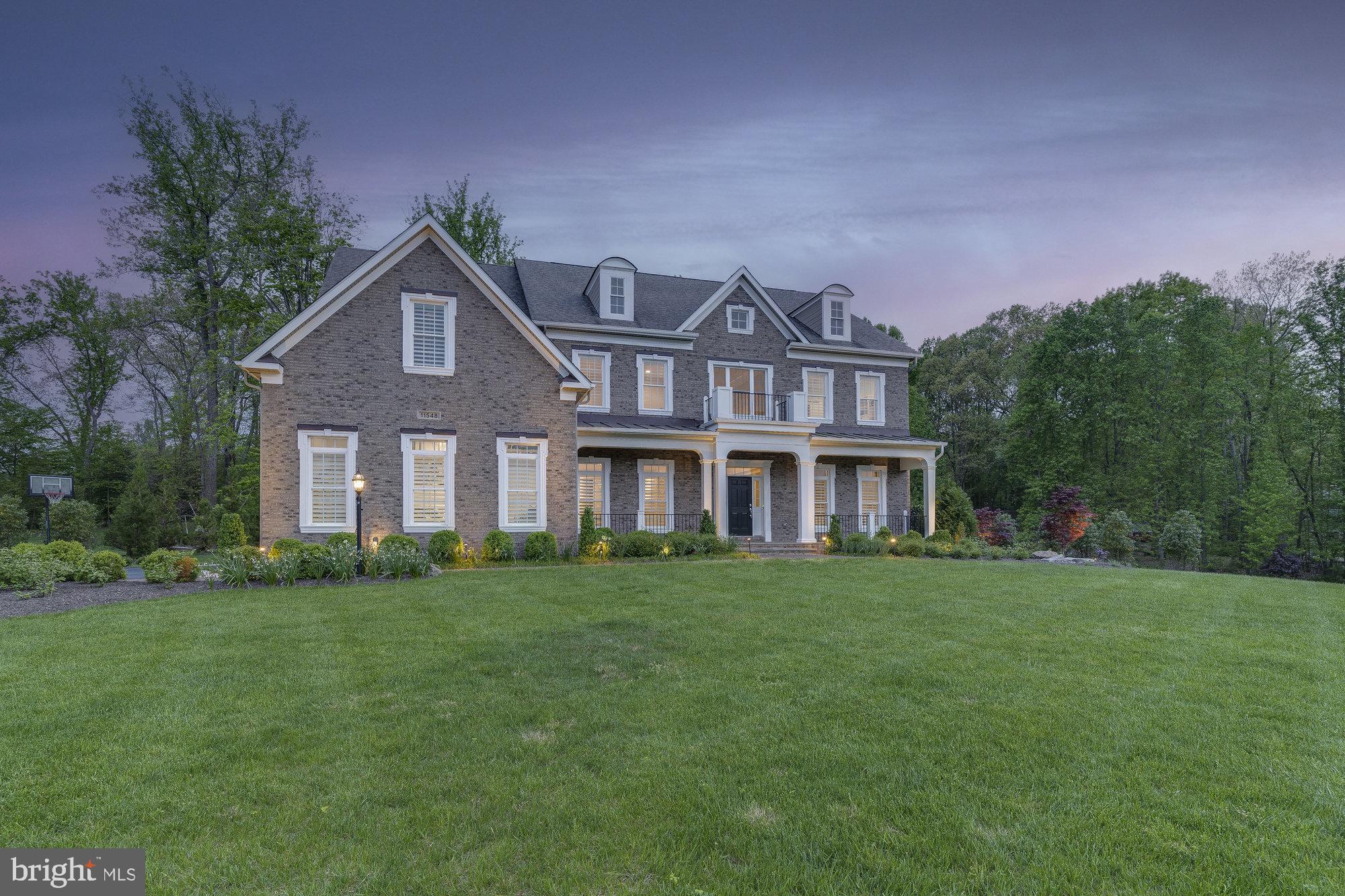 TIMBERLAKE ESTATES - Residential