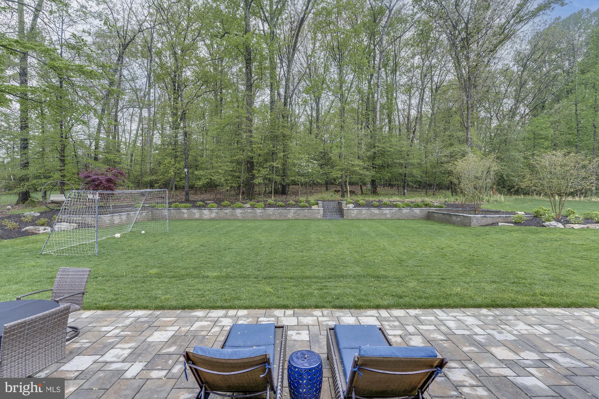 TIMBERLAKE ESTATES - Residential