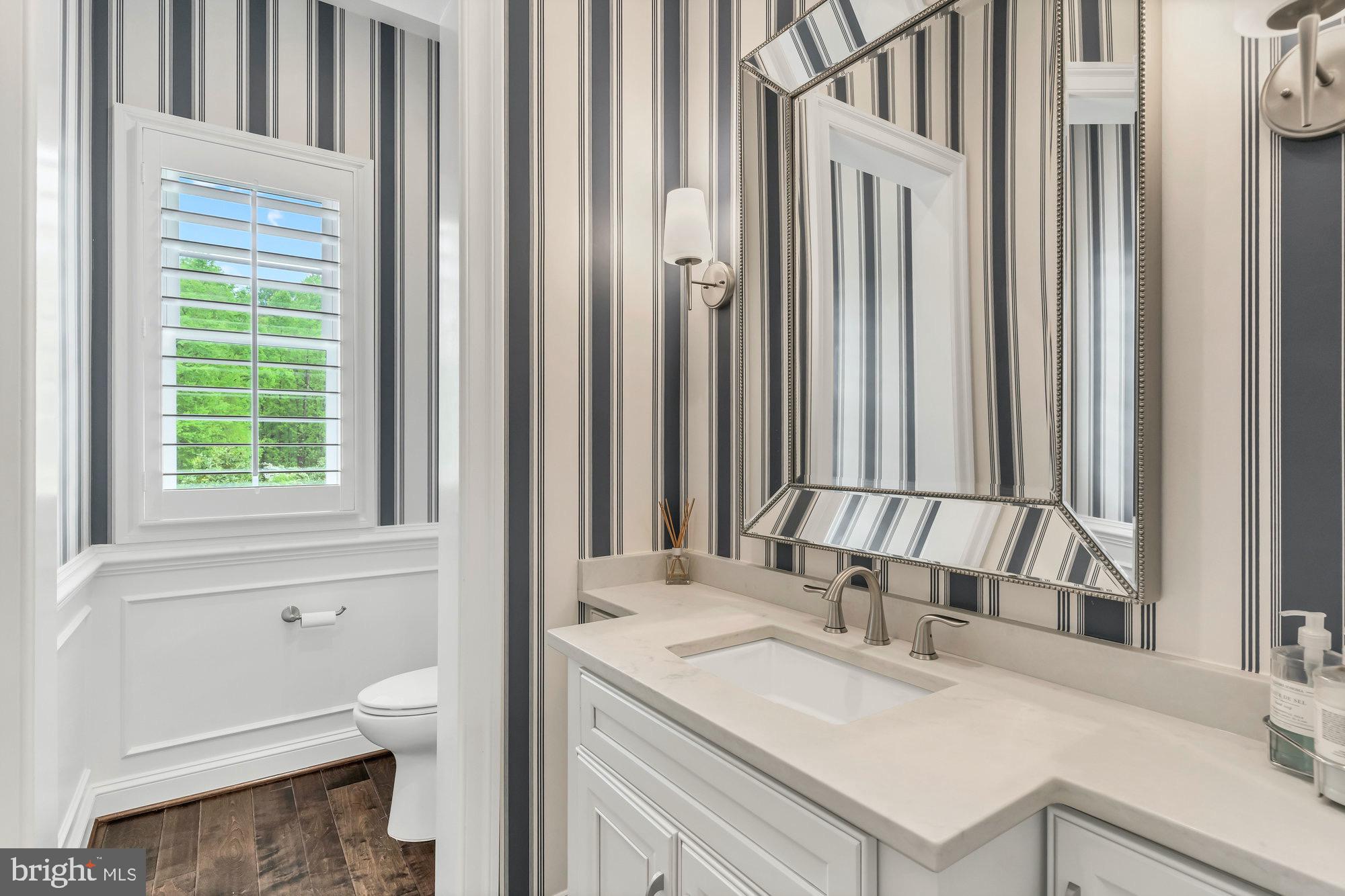 TIMBERLAKE ESTATES - Residential