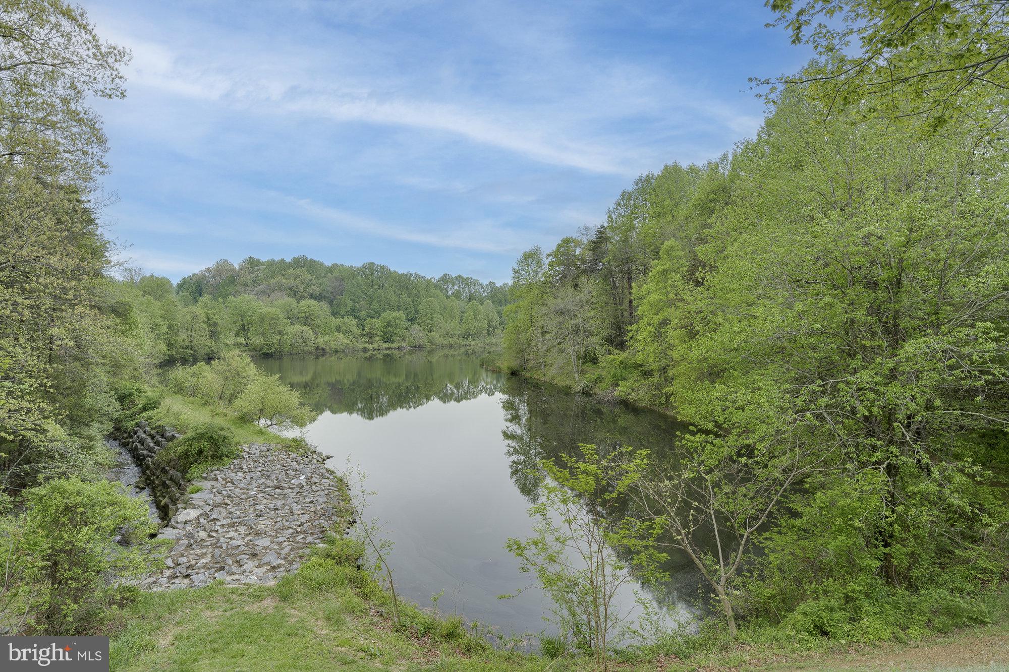 TIMBERLAKE ESTATES - Residential