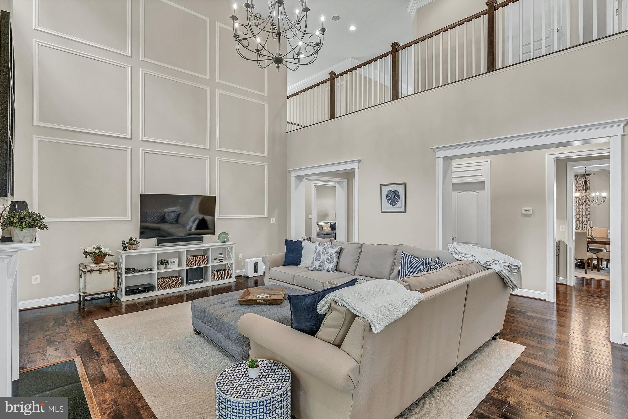 TIMBERLAKE ESTATES - Residential