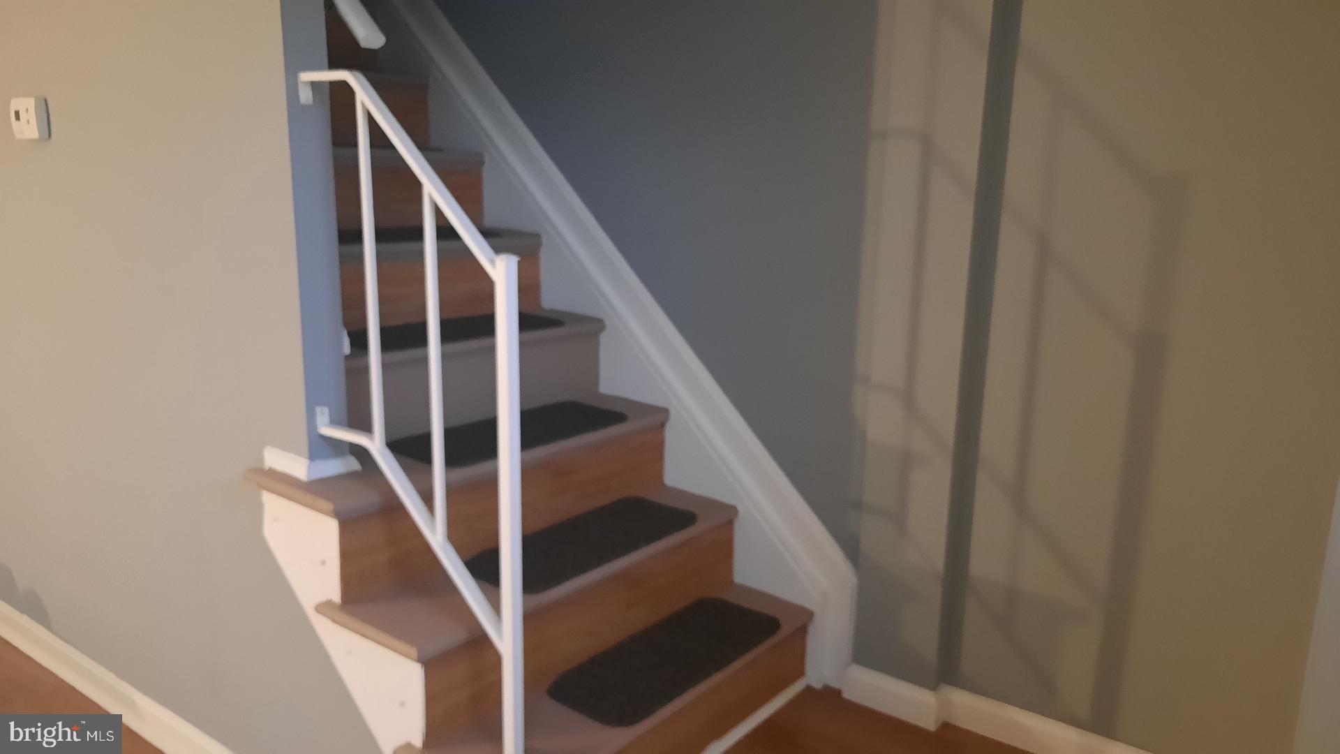 8233 TOMLINSON COURT