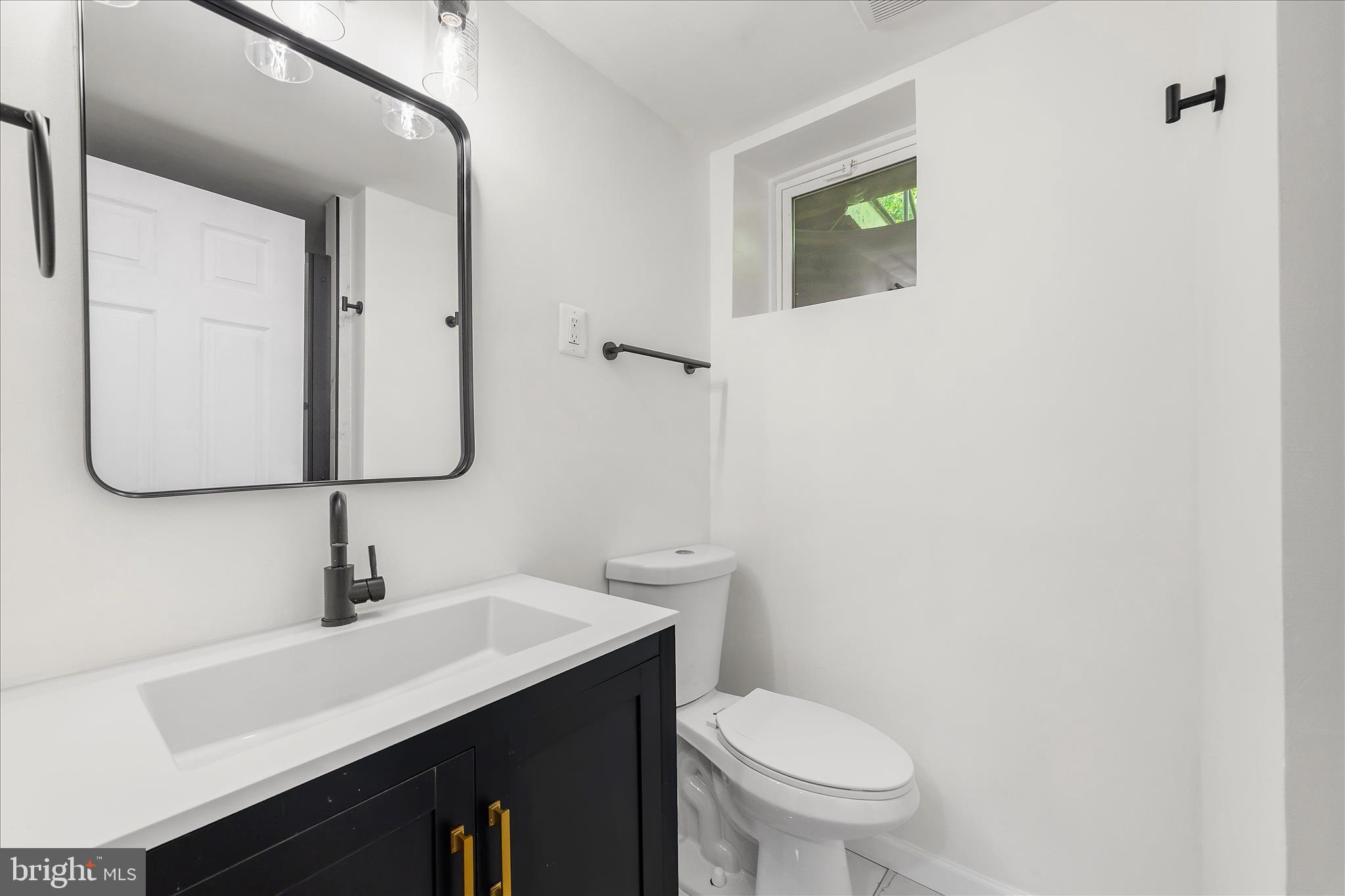 CALVERTON - Residential