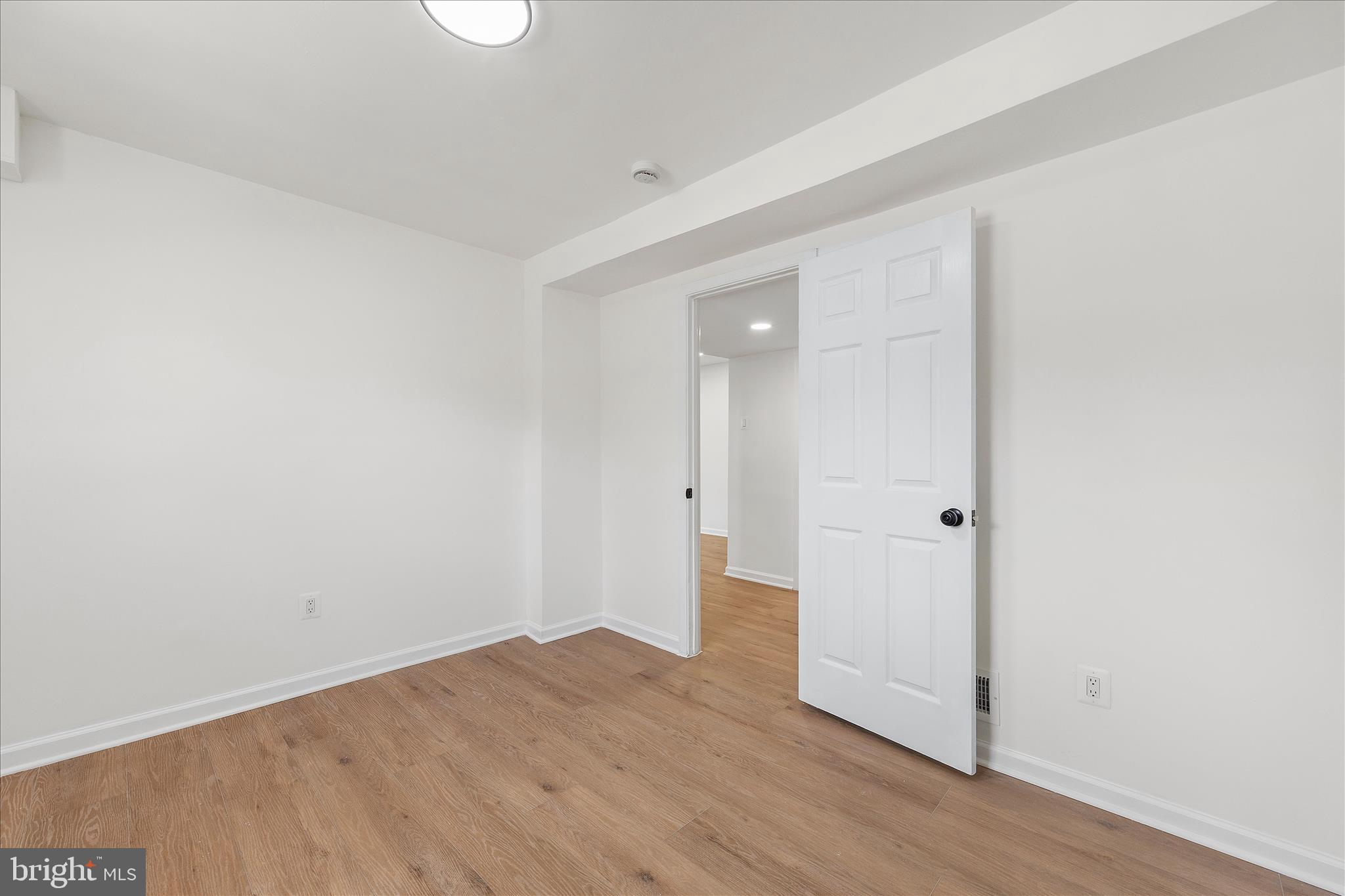 CALVERTON - Residential