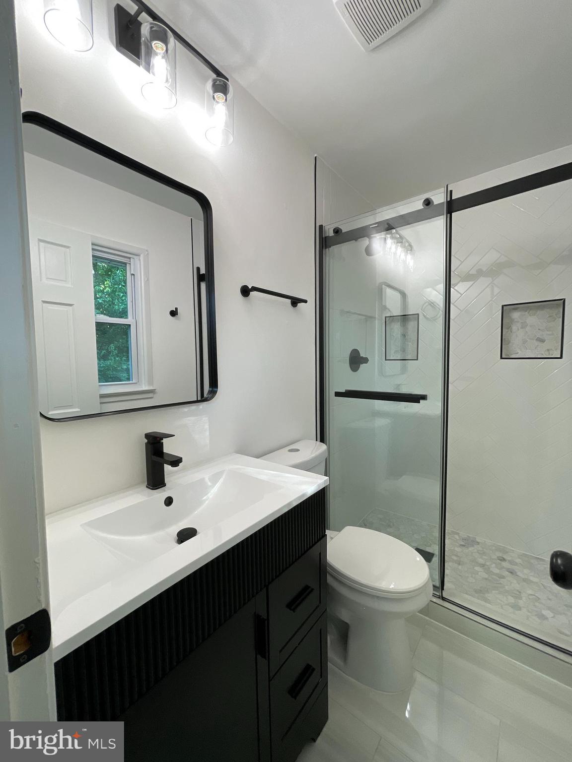 CALVERTON - Residential