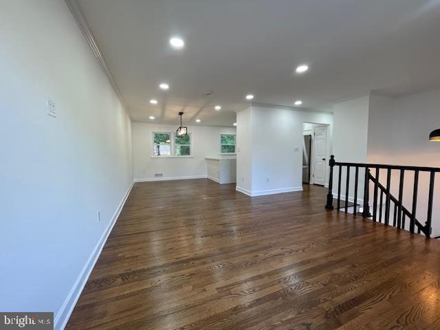 CALVERTON - Residential