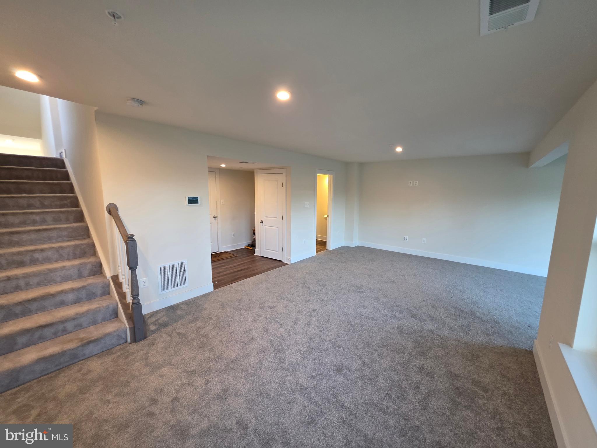 WADE'S GRANT - Residential