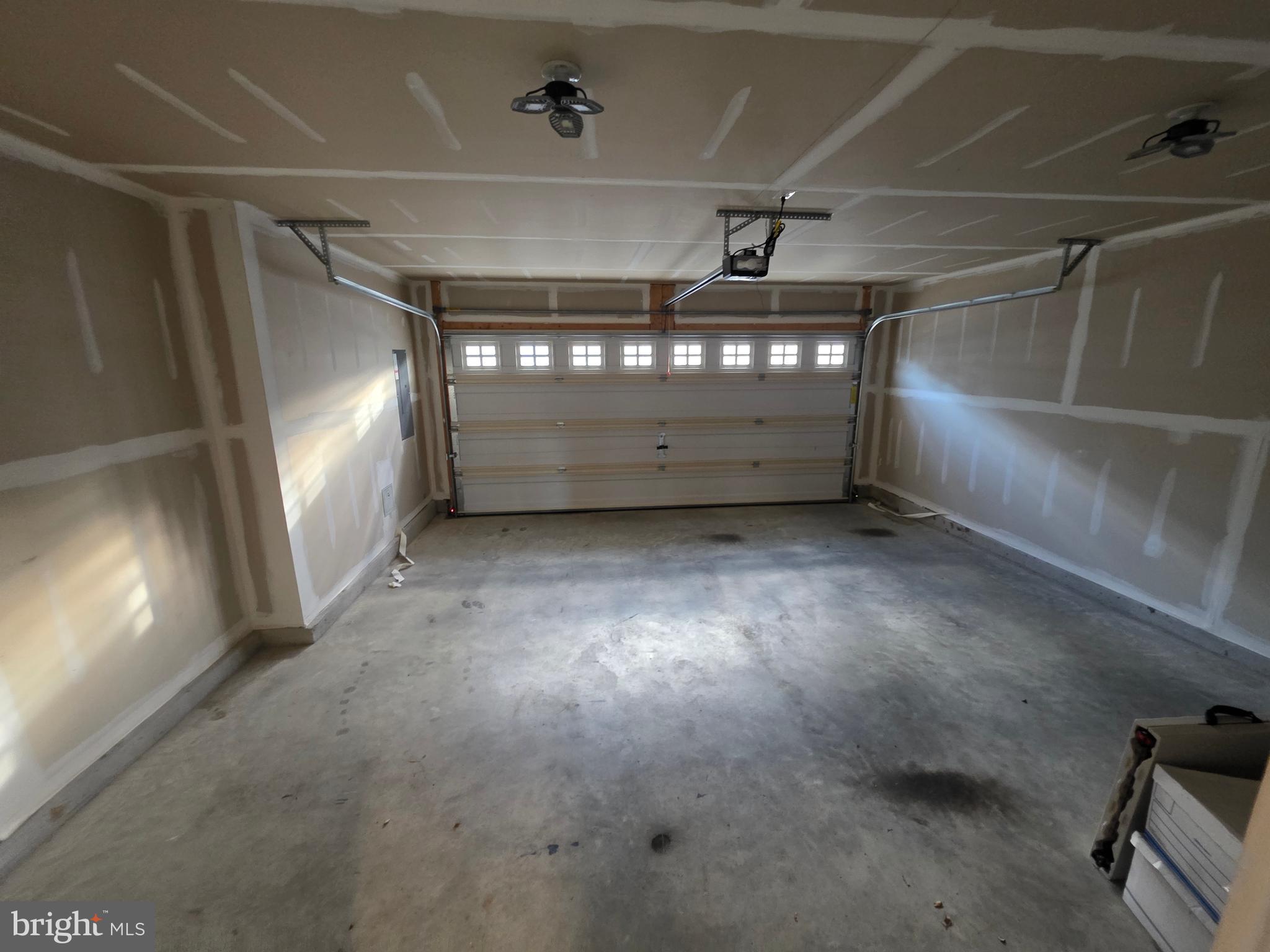 WADE'S GRANT - Residential