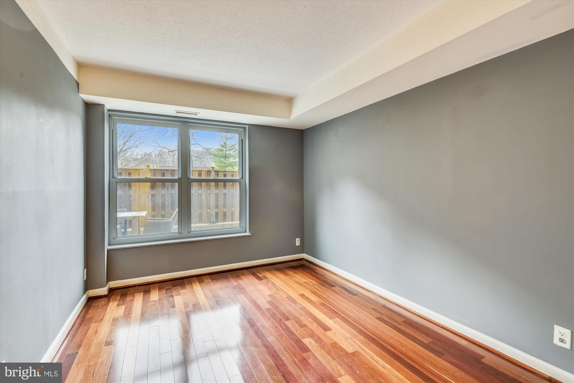 ASTORIA CONDOMINIUM - Residential