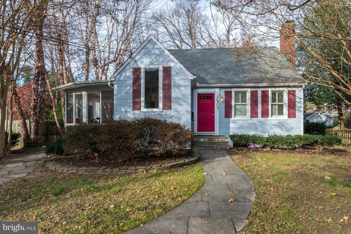 GLENBROOK VILLAGE - Residential