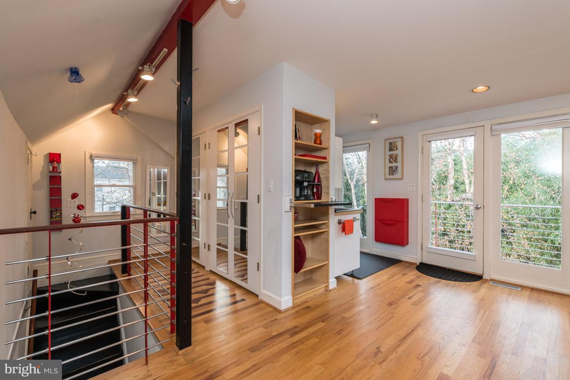 GLENBROOK VILLAGE - Residential