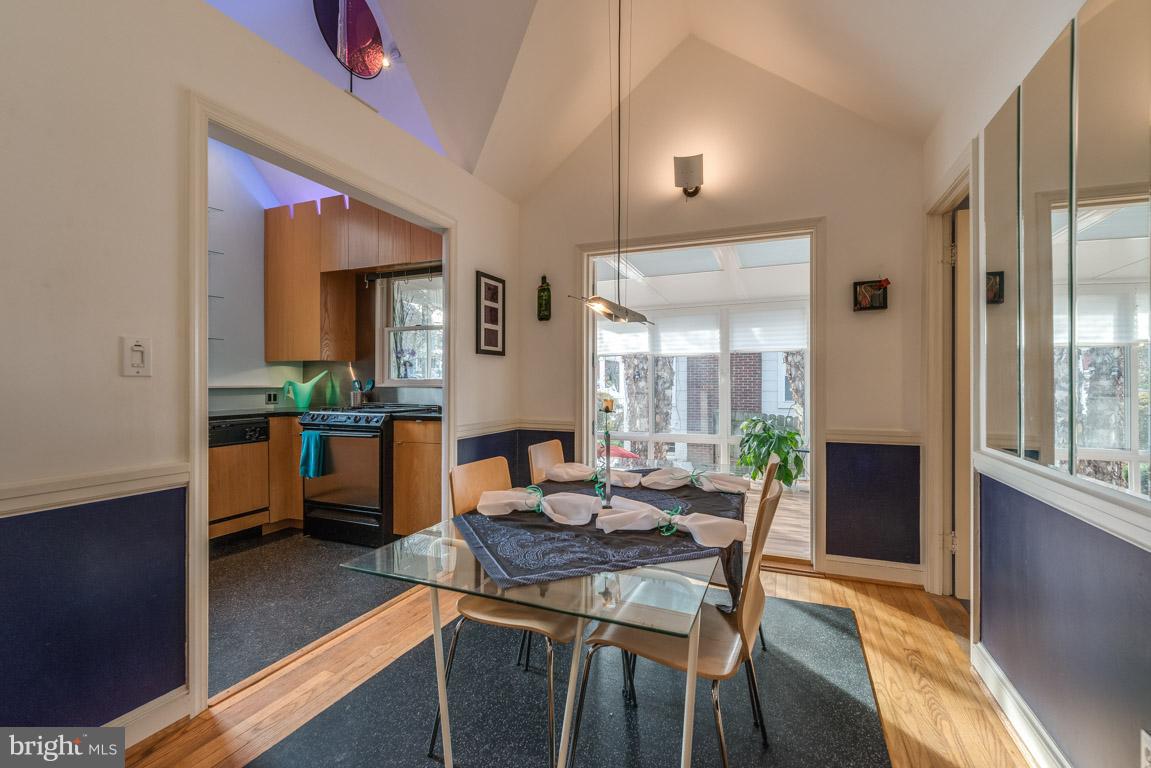 GLENBROOK VILLAGE - Residential