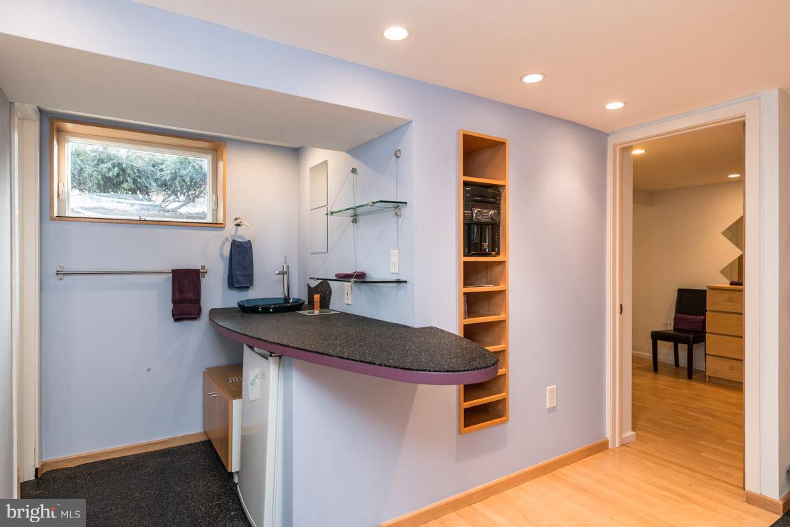 GLENBROOK VILLAGE - Residential