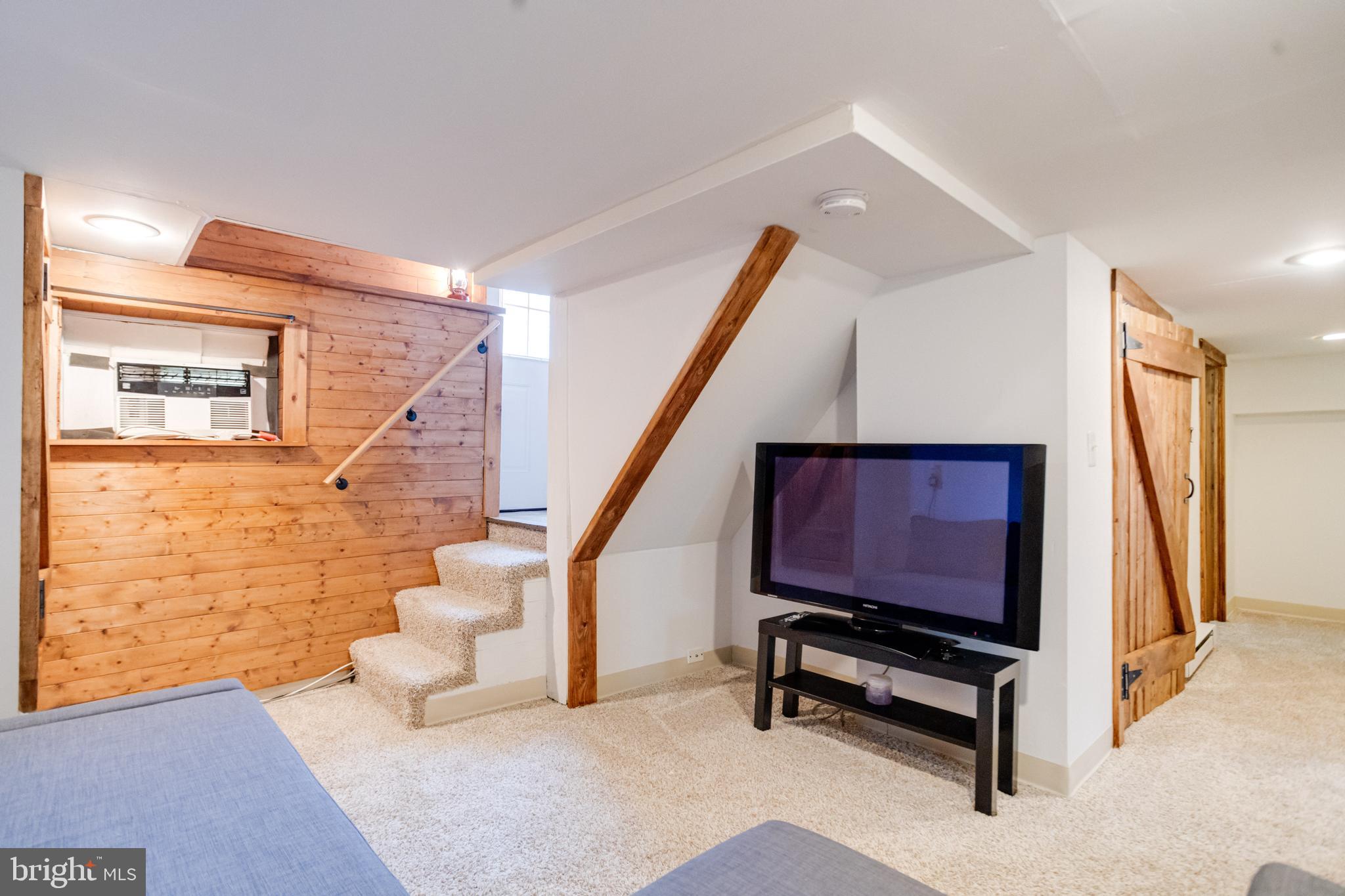 PARKVILLE - Residential