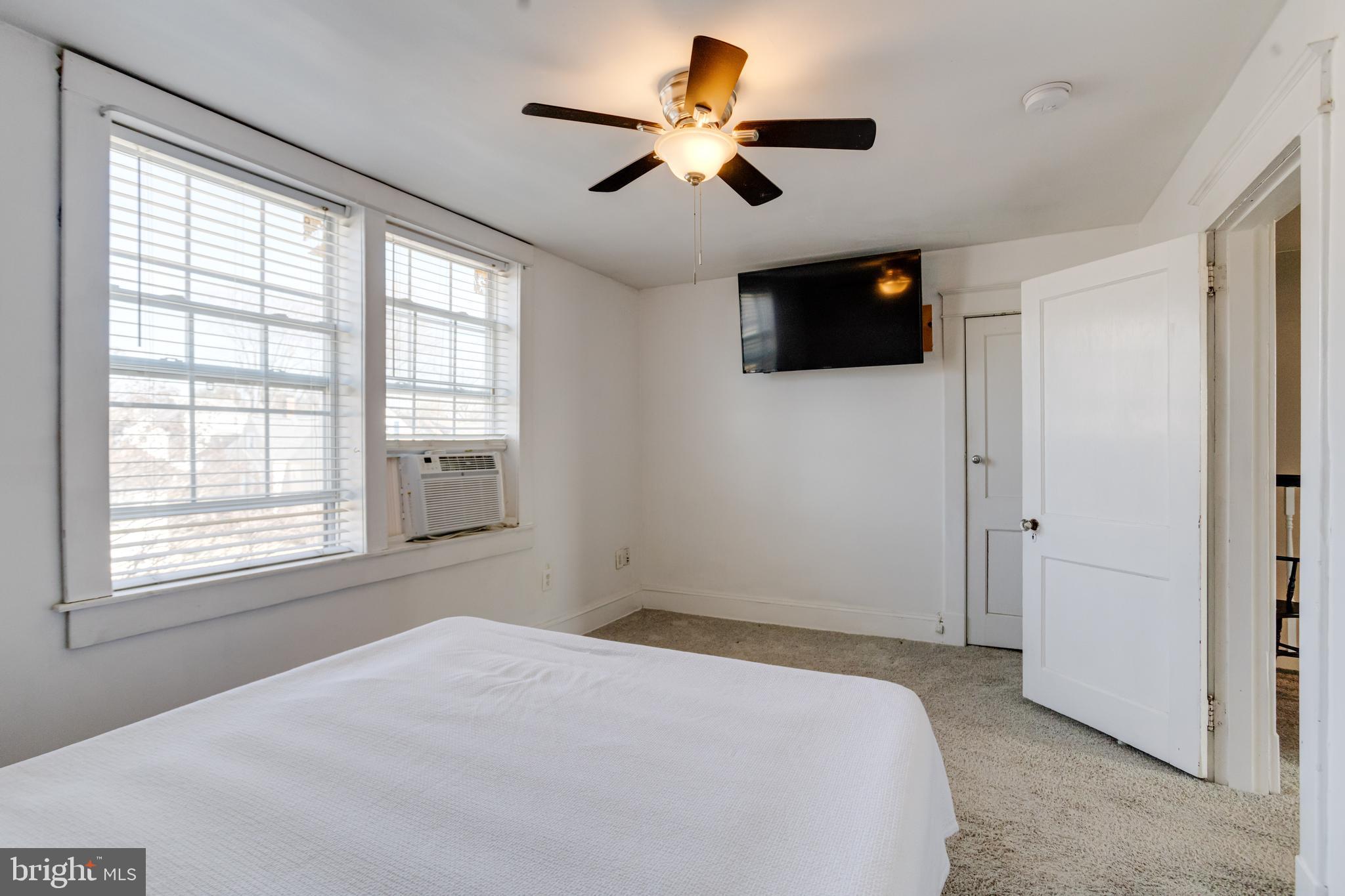 PARKVILLE - Residential