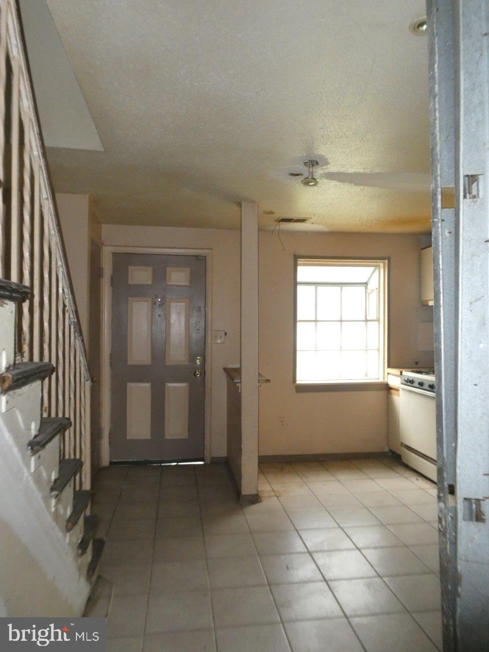 WINDMILL SQUARE - Residential