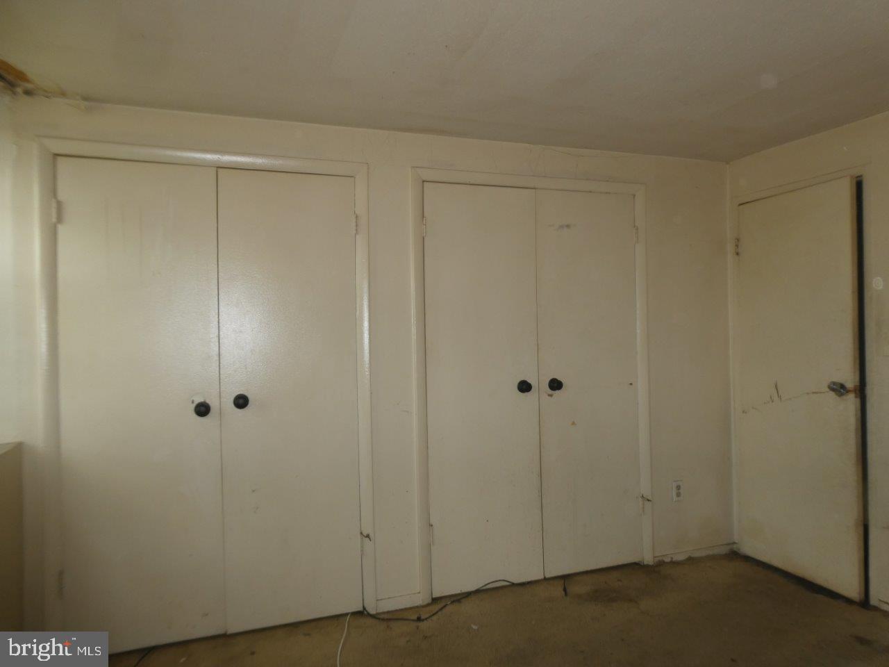 WINDMILL SQUARE - Residential