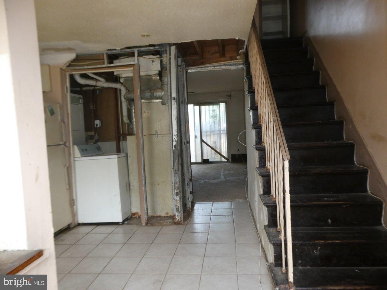 WINDMILL SQUARE - Residential