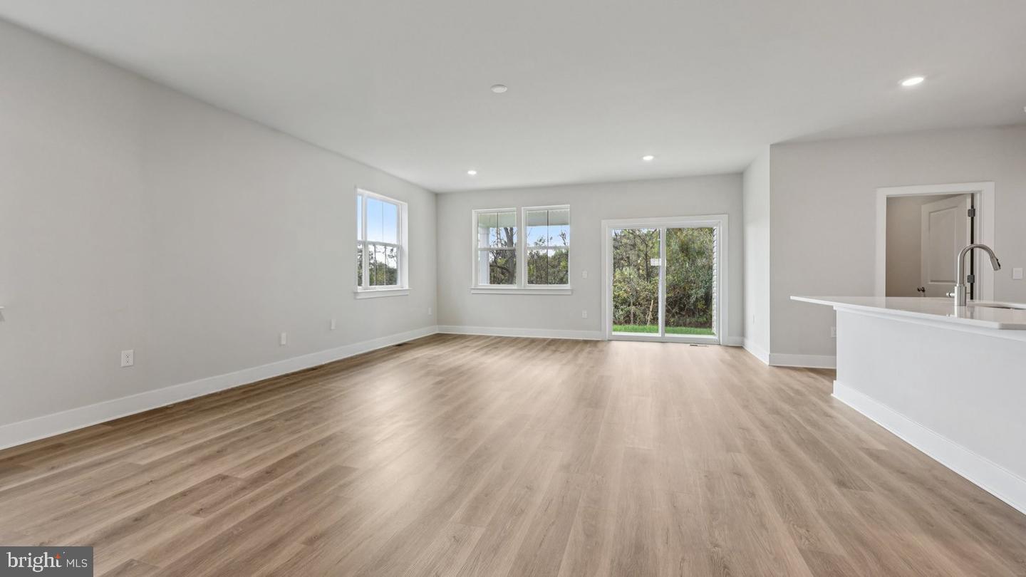 2 SANTA MONICA ROAD