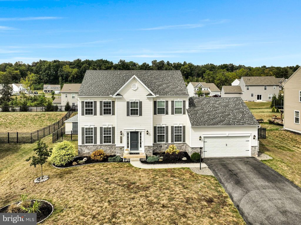 Photo of 7232 Rock Ridge Avenue, HARRISBURG, PA 17112 (MLS # PADA2049416)