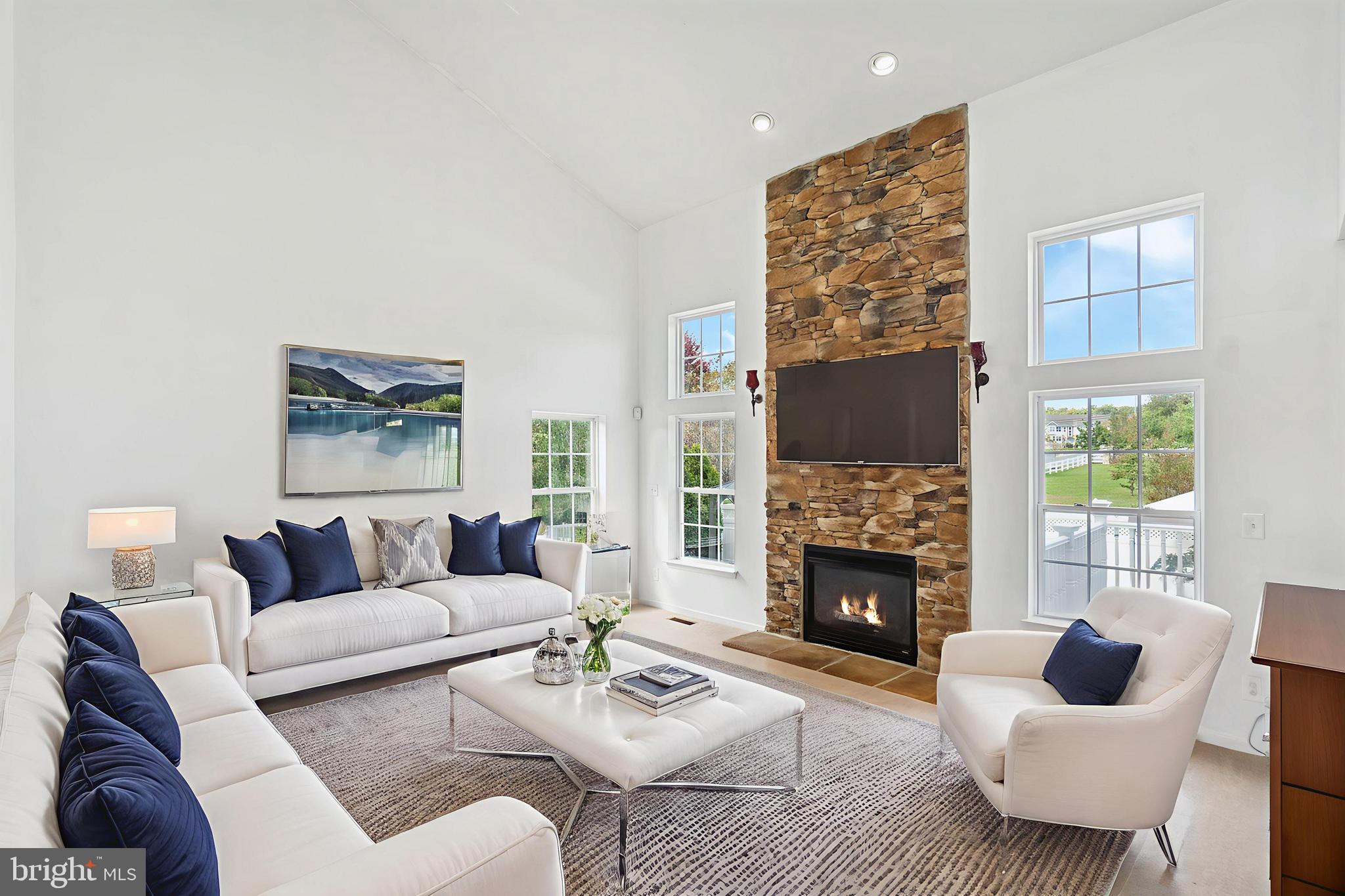 1396 TRALEE CIRCLE