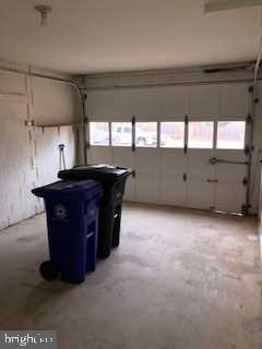 EAST BARCROFT - Residential Lease