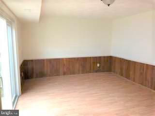 EAST BARCROFT - Residential Lease