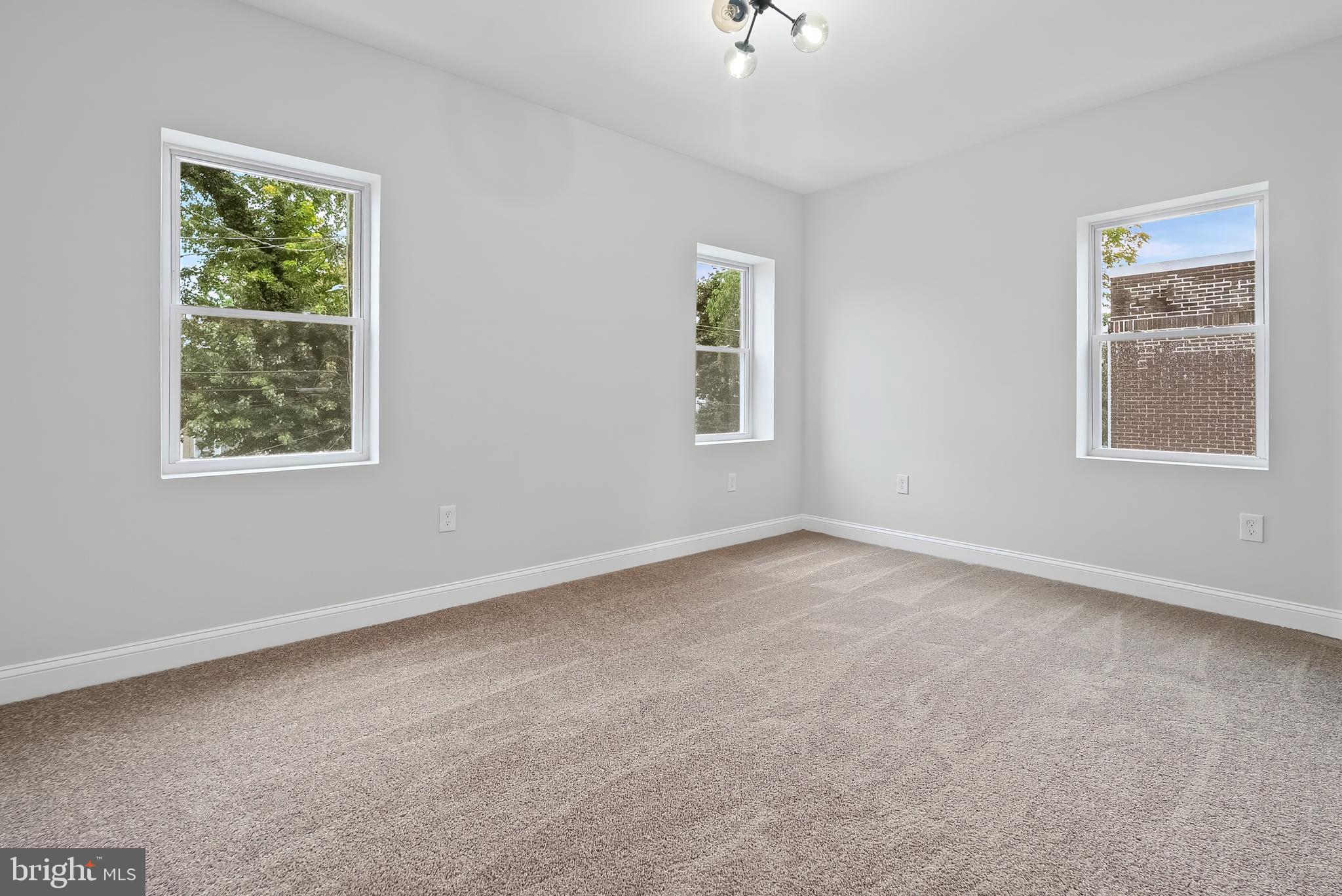 WEST ARLINGTON - Residential