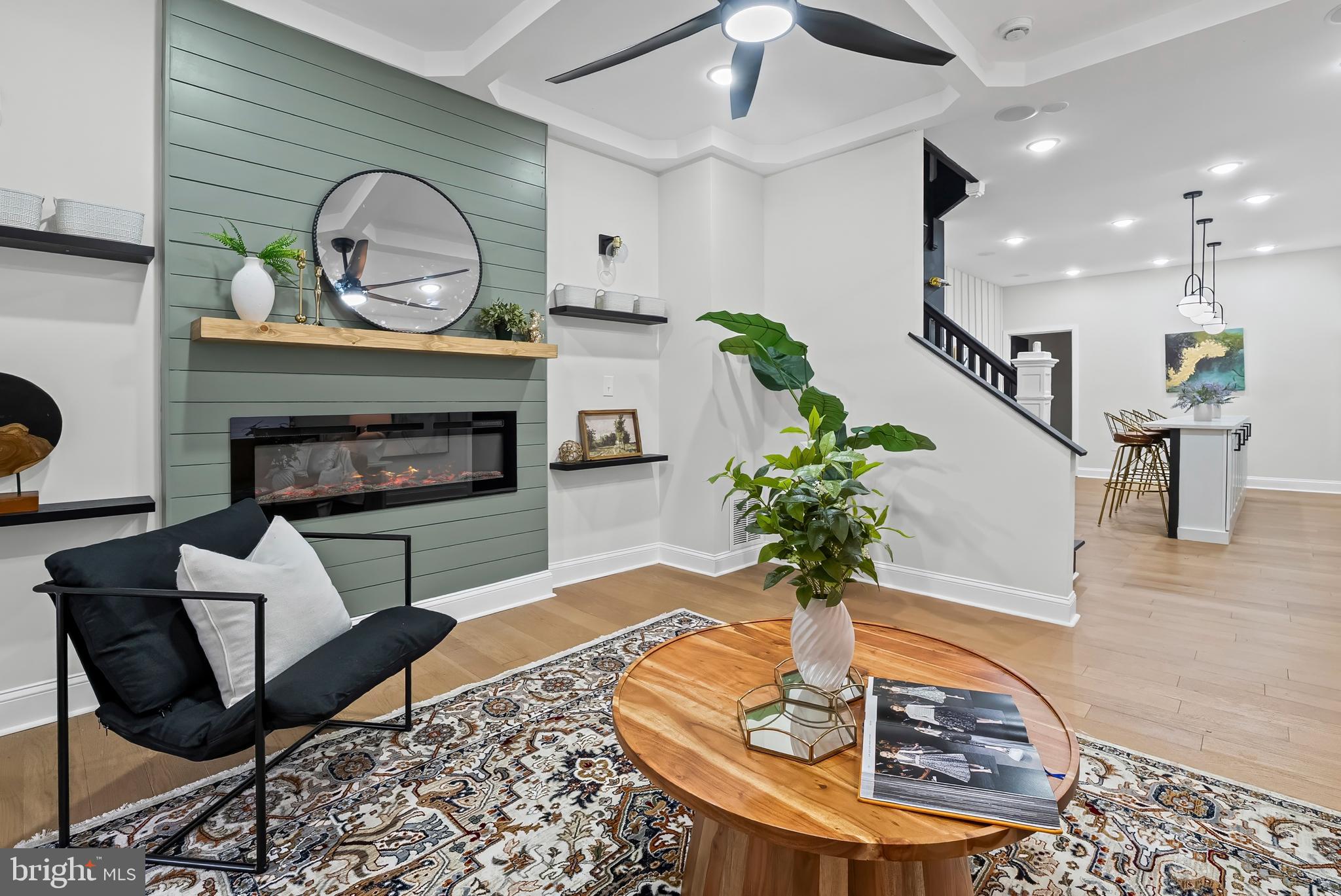 WEST ARLINGTON - Residential