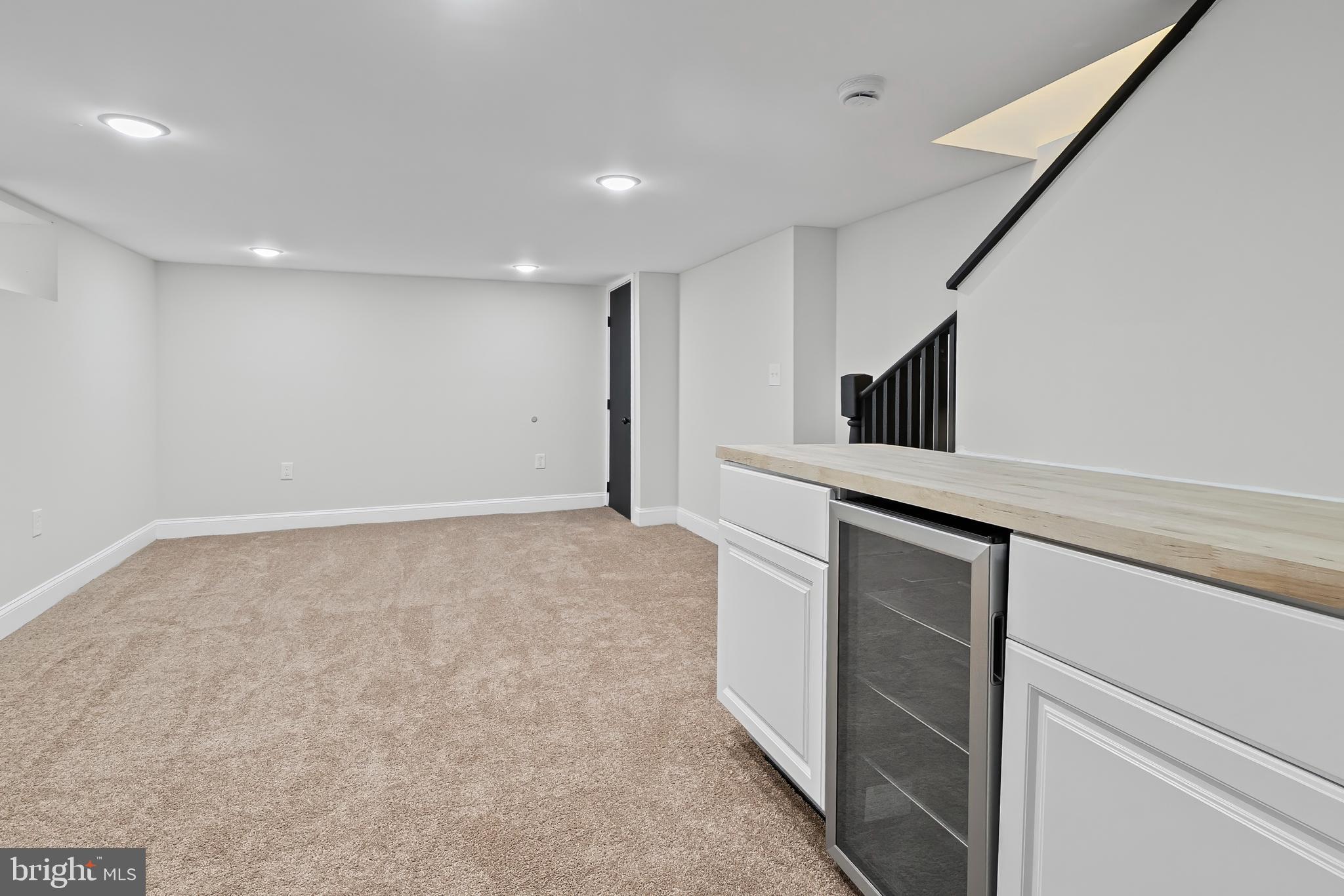 WEST ARLINGTON - Residential