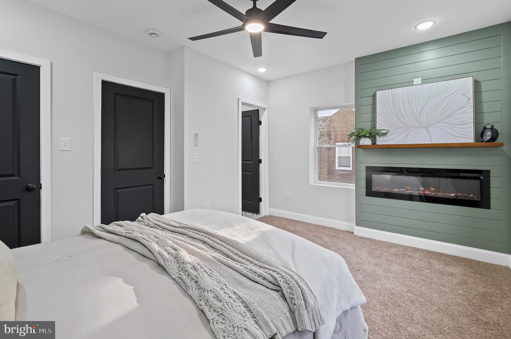 WEST ARLINGTON - Residential