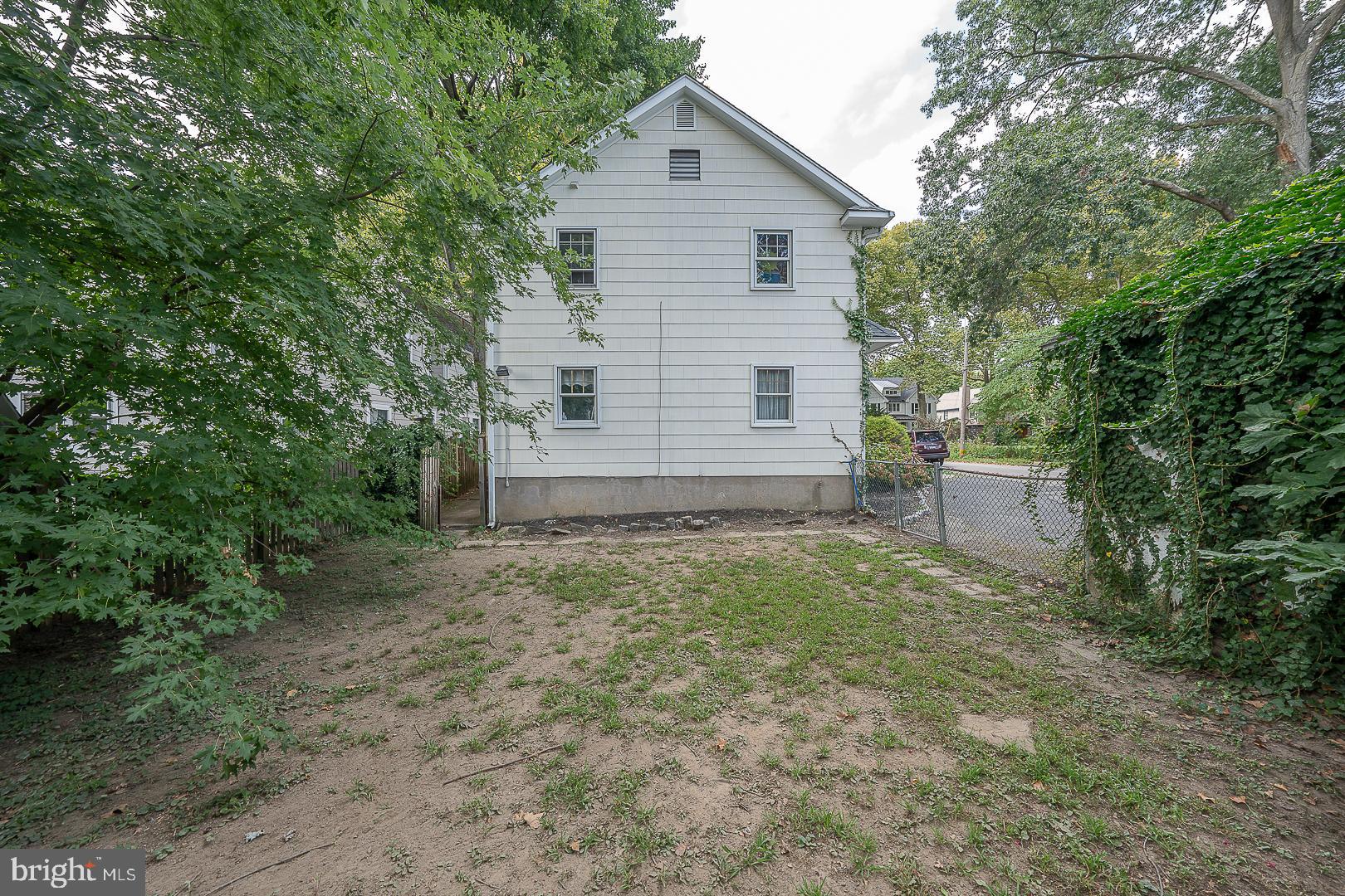 NARBERTH - Residential