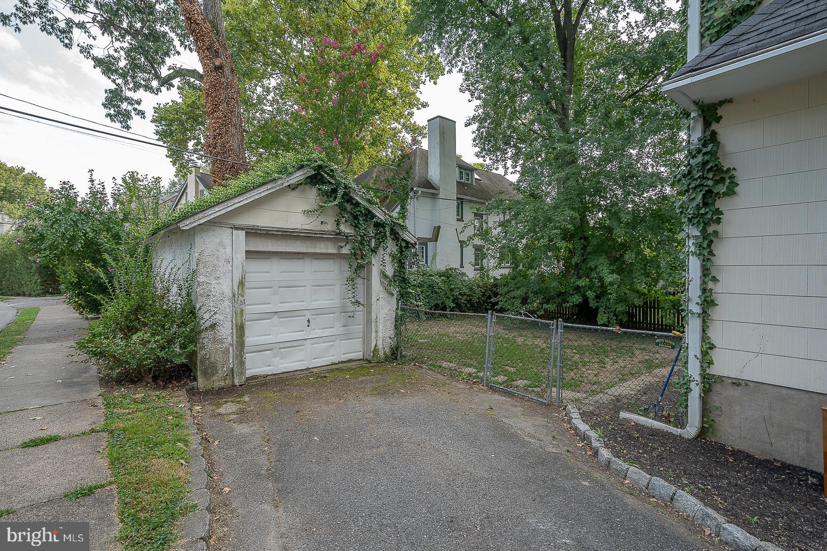 NARBERTH - Residential