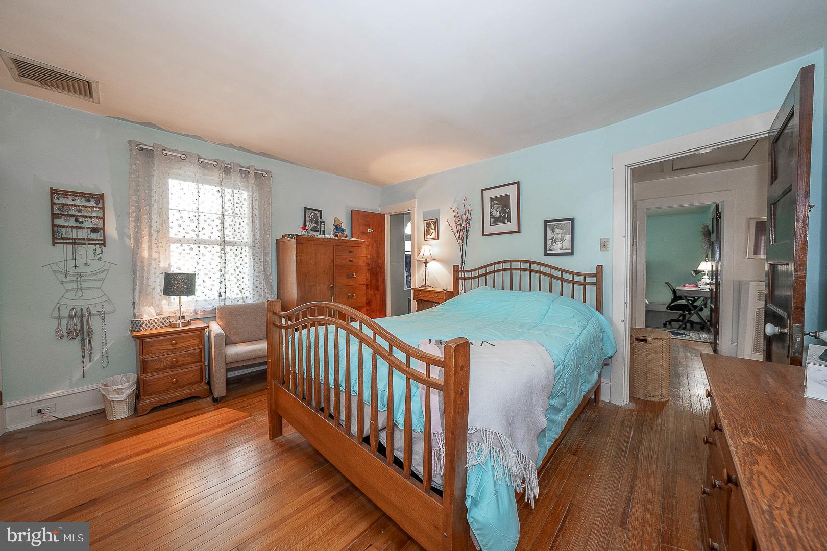 NARBERTH - Residential