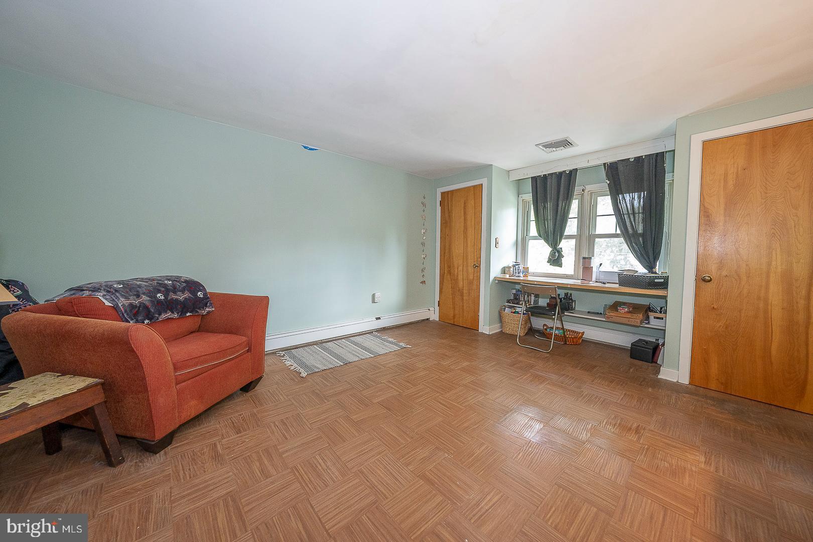 NARBERTH - Residential