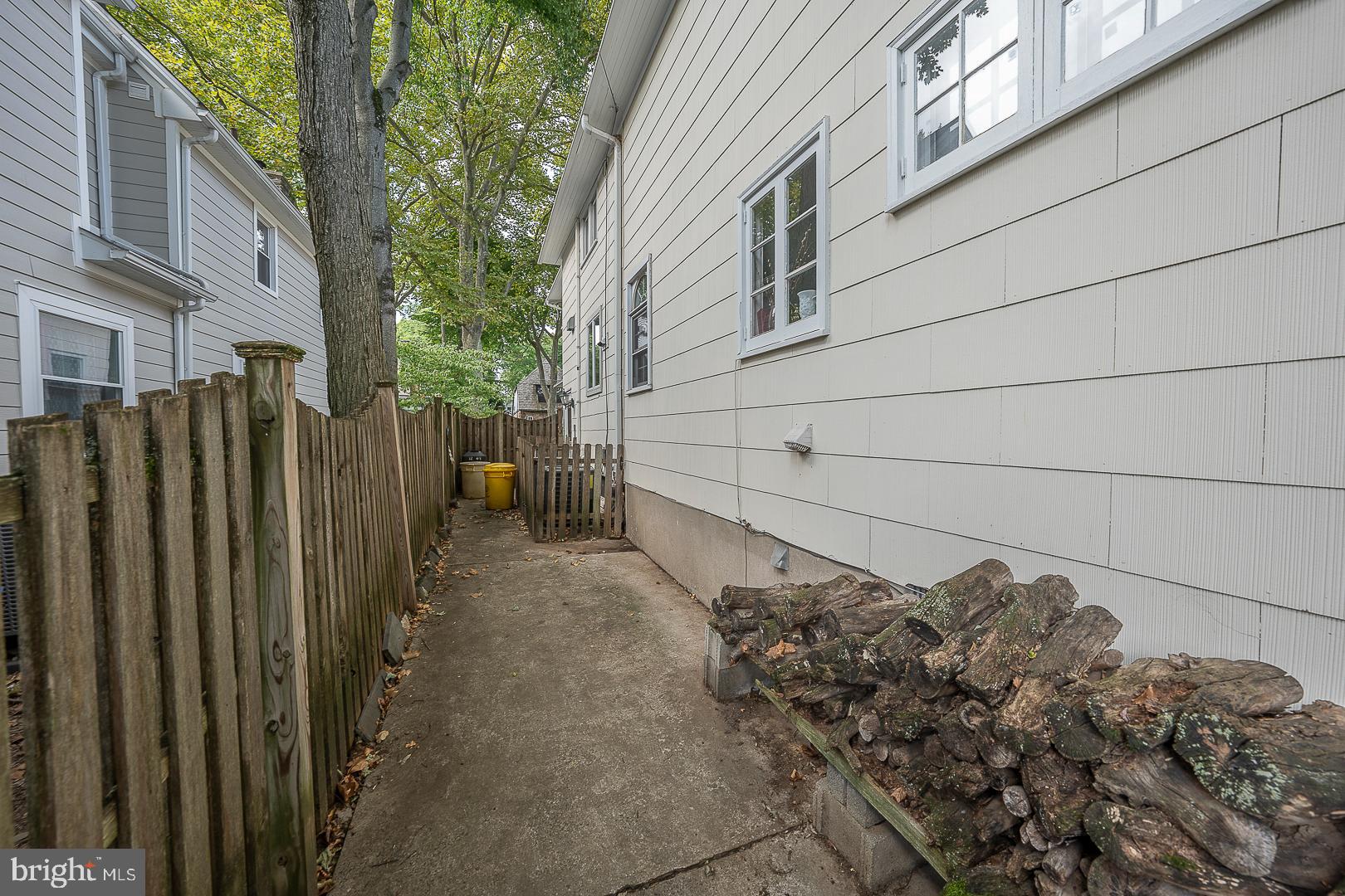 NARBERTH - Residential