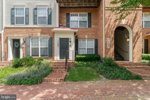 Townhouse For Rent - 11207 Edson Park Pl #42<br/> Montgomery County, NORTH BETHESDA, MD 20852